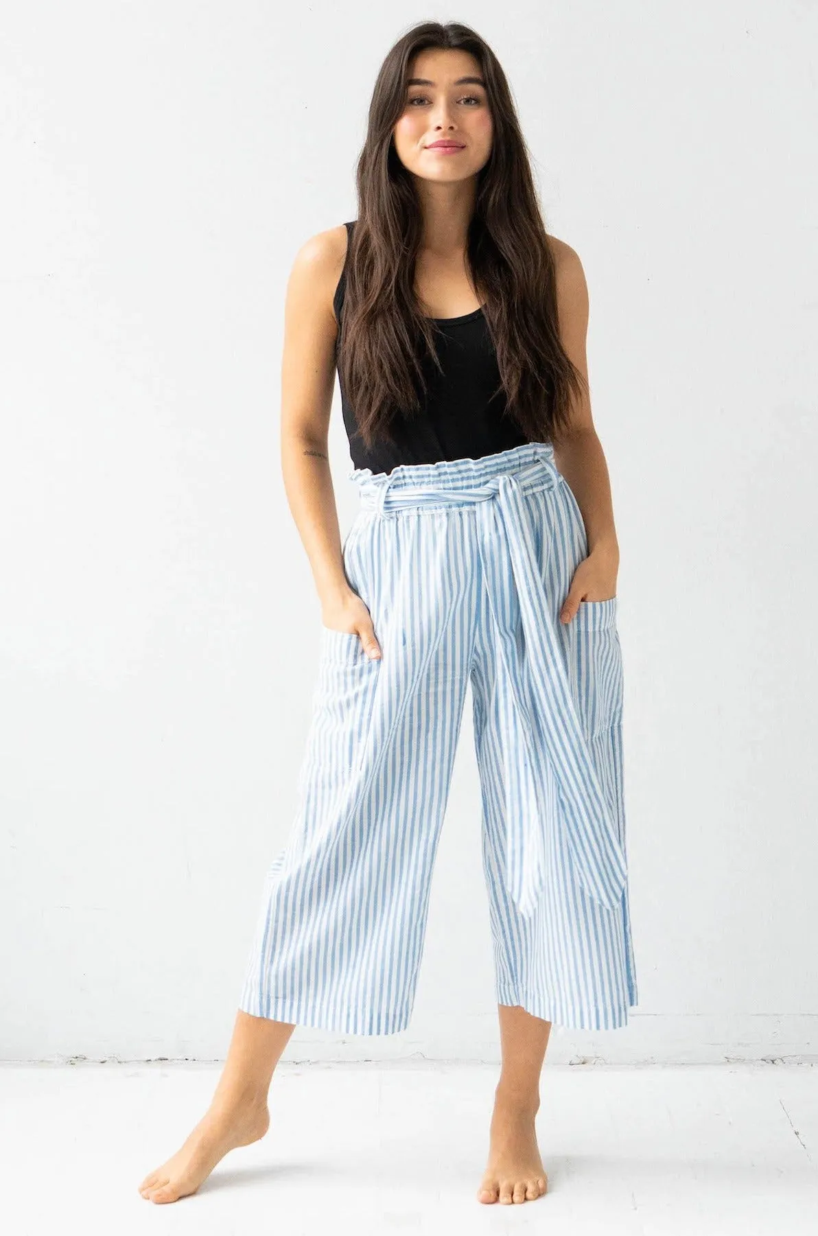 Tie Waist Crop Pants